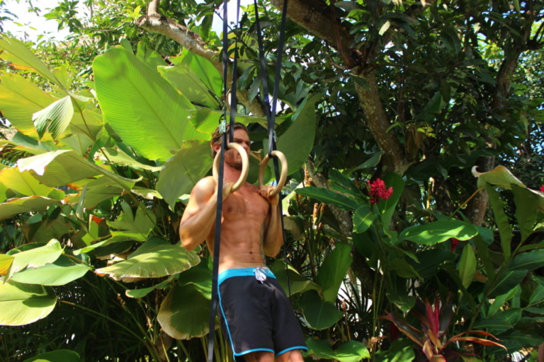 surfing workouts – ring chin-ups
