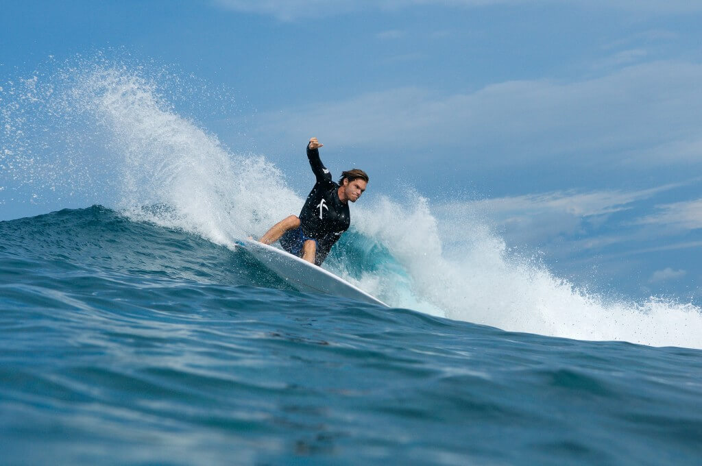 surfathlete-bw-image2